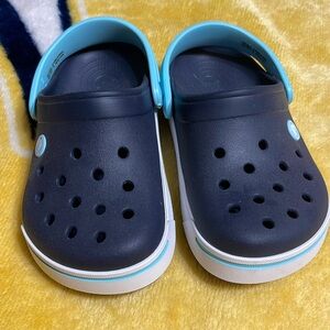 Crocs size 1 Kids BNWOT